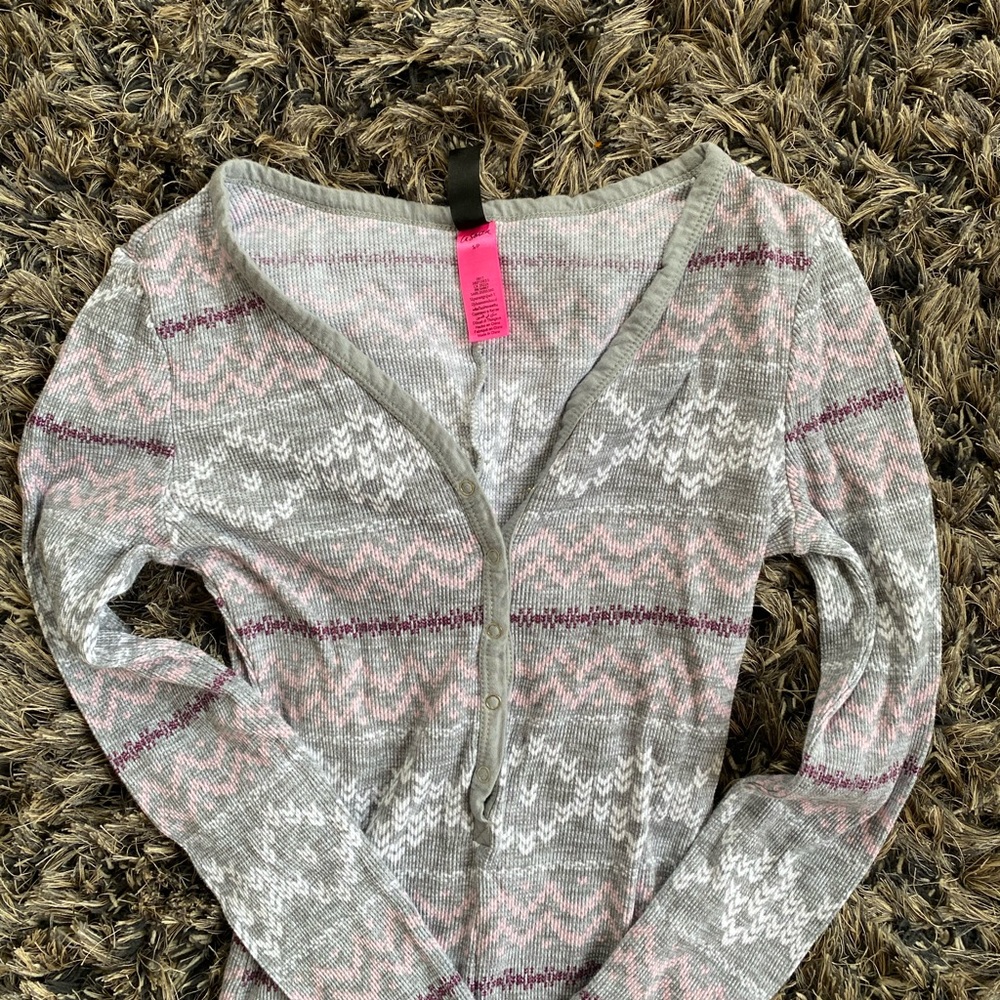 ✨2 for 1✨ One Piece Lounge Wear (SIZE S) - Picture 5 of 8